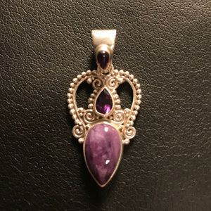 Vintage Sajen Offerings Purple Charoite/Amethyst pendant